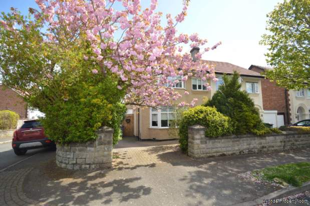 3 bedroom Semi Detached for sale in Wirral
