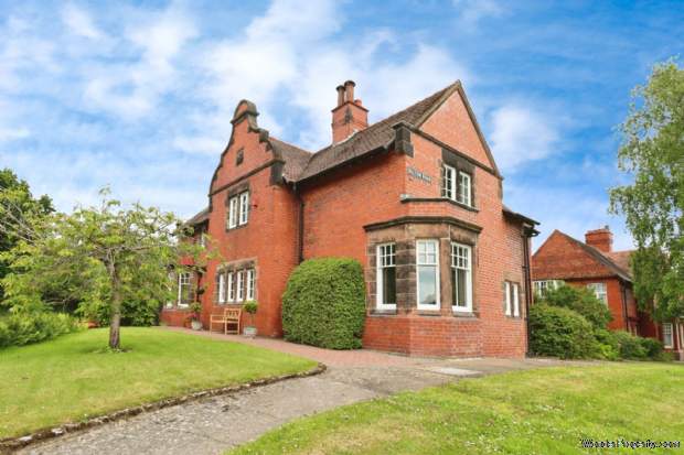 5 bedroom Detached for sale in Wirral