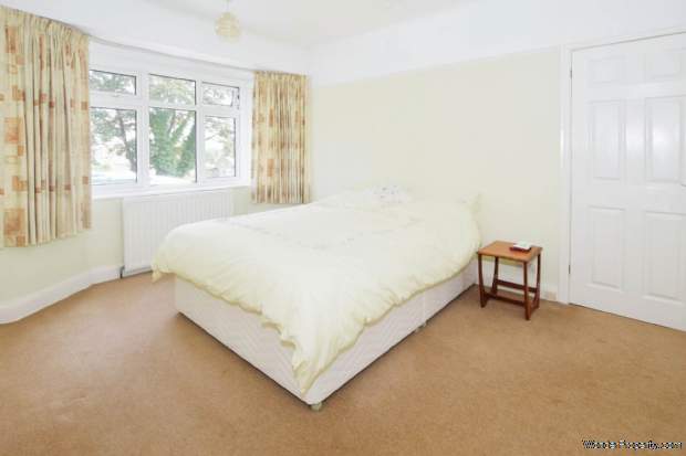 Additional Property Image 3 bedroom Semi Detached for sale in Wirral 12