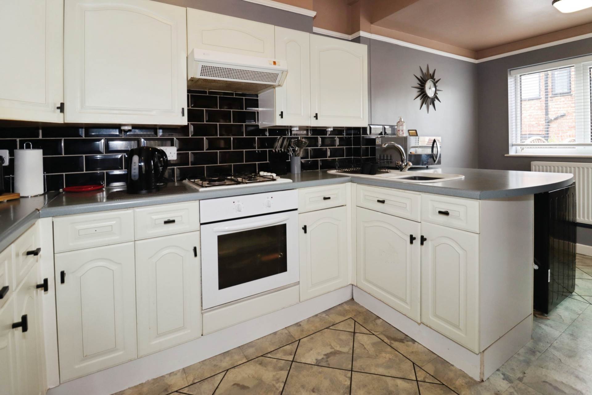 Additional Property Image 3 bedroom Semi Detached for sale in Wirral 10