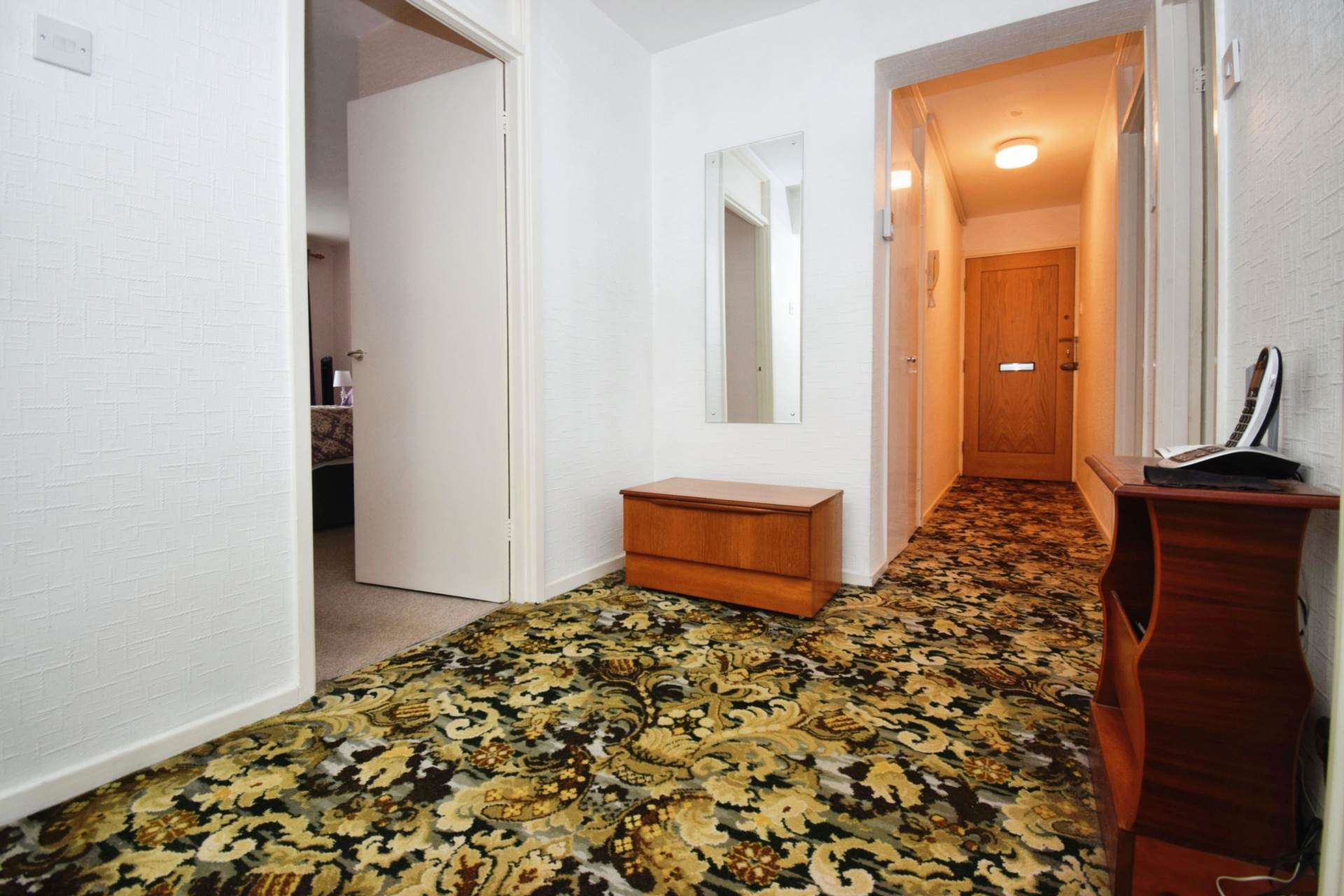 Additional Property Image 2 bedroom Flat for sale in Wirral 5