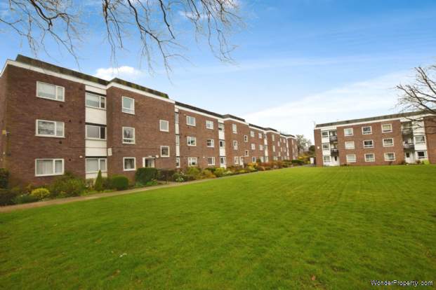 2 bedroom Flat for sale in Wirral