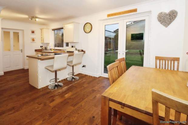 Additional Property Image 3 bedroom Link Detached House for sale in Wirral 3