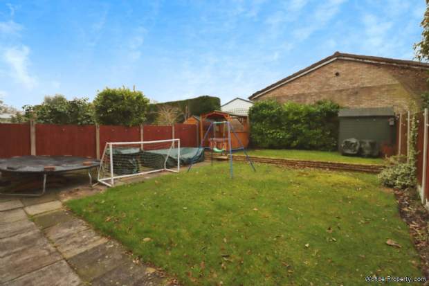 Additional Property Image 3 bedroom Link Detached House for sale in Wirral 8