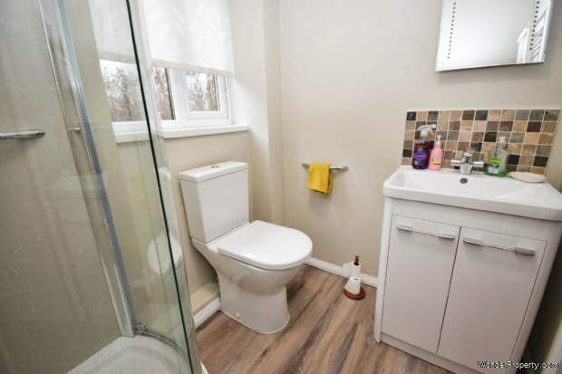 Additional Property Image 2 bedroom Detached Bungalow for sale in Wirral 9