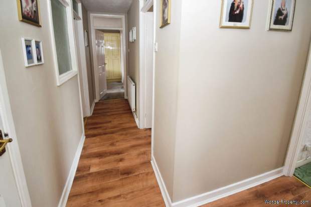 Additional Property Image 2 bedroom Detached Bungalow for sale in Wirral 15