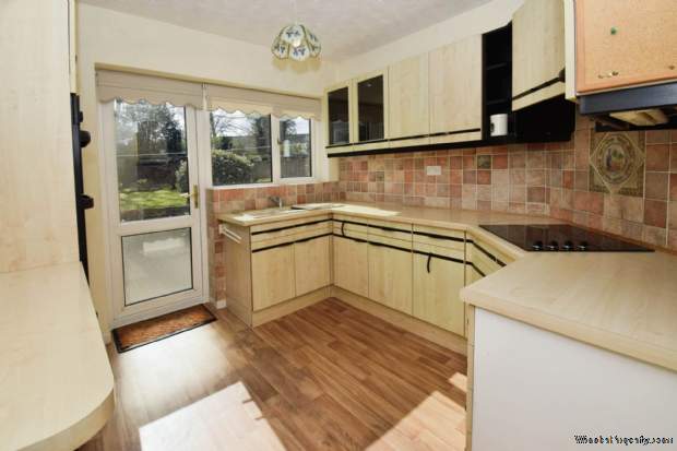 Additional Property Image 3 bedroom Detached Bungalow for sale in Wirral 4