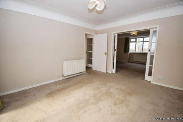 Additional Property Image 3 bedroom Detached Bungalow for sale in Wirral 18