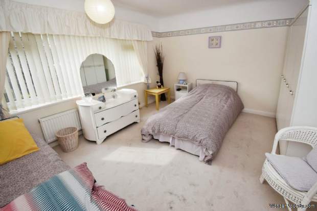 Additional Property Image 3 bedroom Semi Detached for sale in Wirral 11