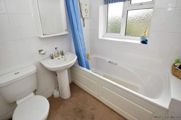 Additional Property Image 3 bedroom Semi Detached for sale in Wirral 13