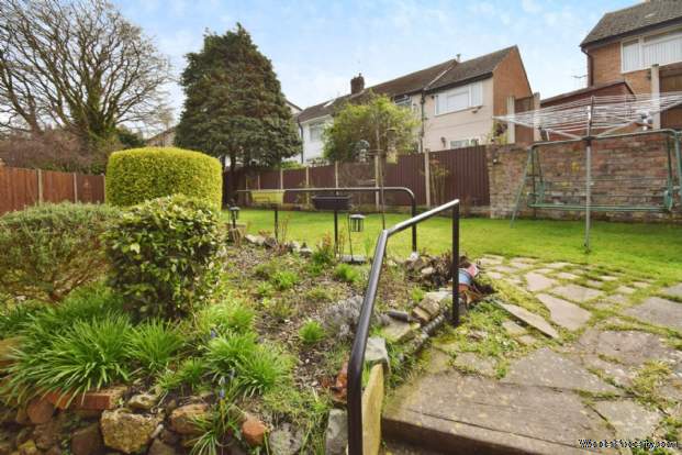 Additional Property Image 2 bedroom Semi Detached Bungalow for sale in Birkenhead 8