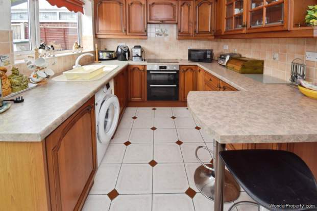 Additional Property Image 3 bedroom Detached for sale in Wirral 4