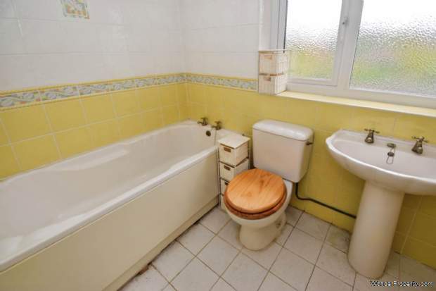 Additional Property Image 4 bedroom Detached for sale in Prenton 7