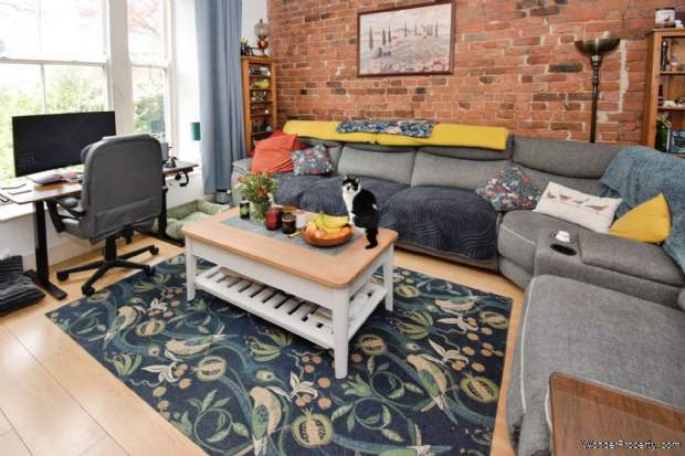 Additional Property Image 4 bedroom House for sale in Birkenhead 18