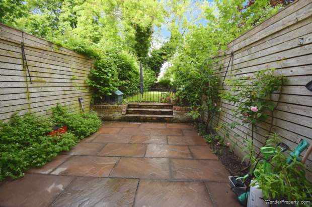 Additional Property Image 4 bedroom House for sale in Birkenhead 7