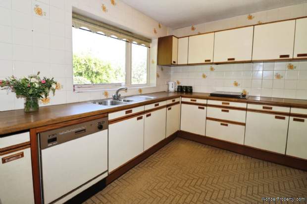 Additional Property Image 4 bedroom Detached for sale in Wirral 5