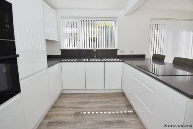Additional Property Image 3 bedroom Link Detached House for sale in Wirral 9