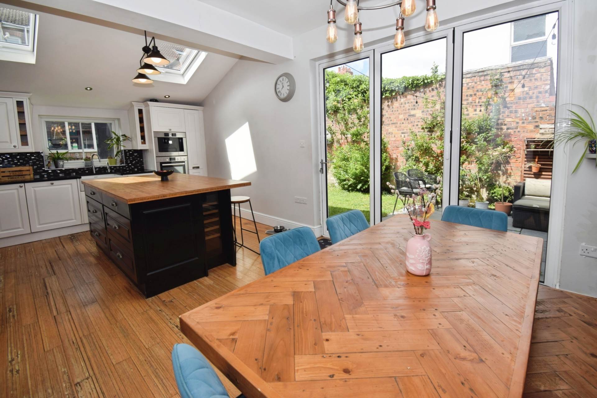 Additional Property Image 5 bedroom Semi Detached for sale in Birkenhead 9