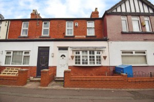 2 bedroom Terraced for sale in Wirral