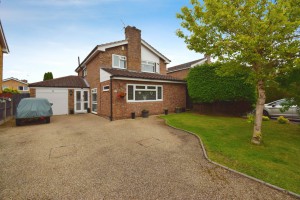 4 bedroom Detached for sale in Wirral
