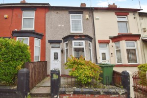 2 bedroom Terraced for sale in Birkenhead
