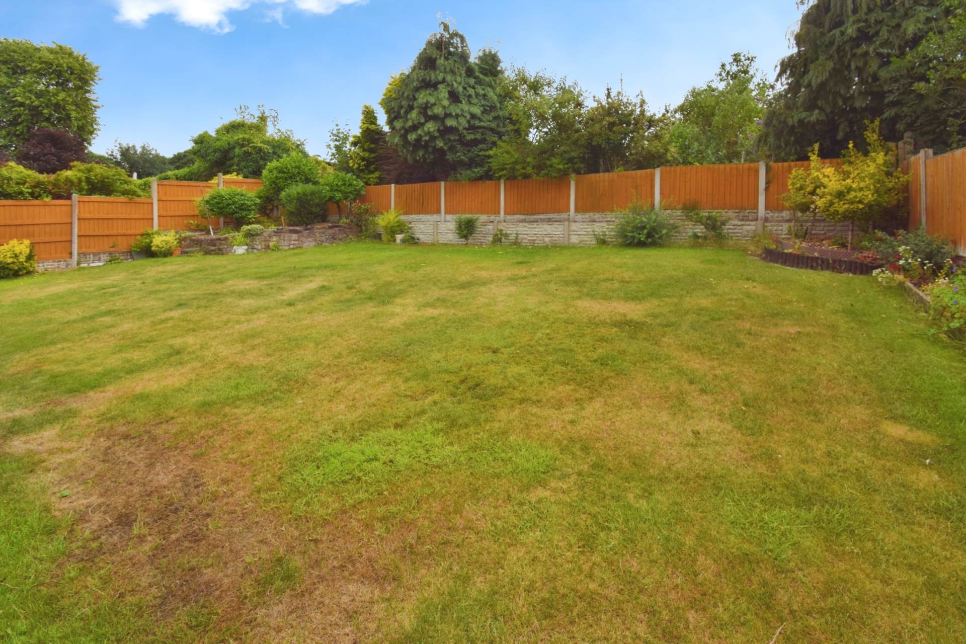 Additional Property Image 3 bedroom Detached Bungalow for sale in Wirral 19