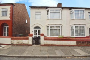 3 bedroom Semi Detached for sale in Wirral