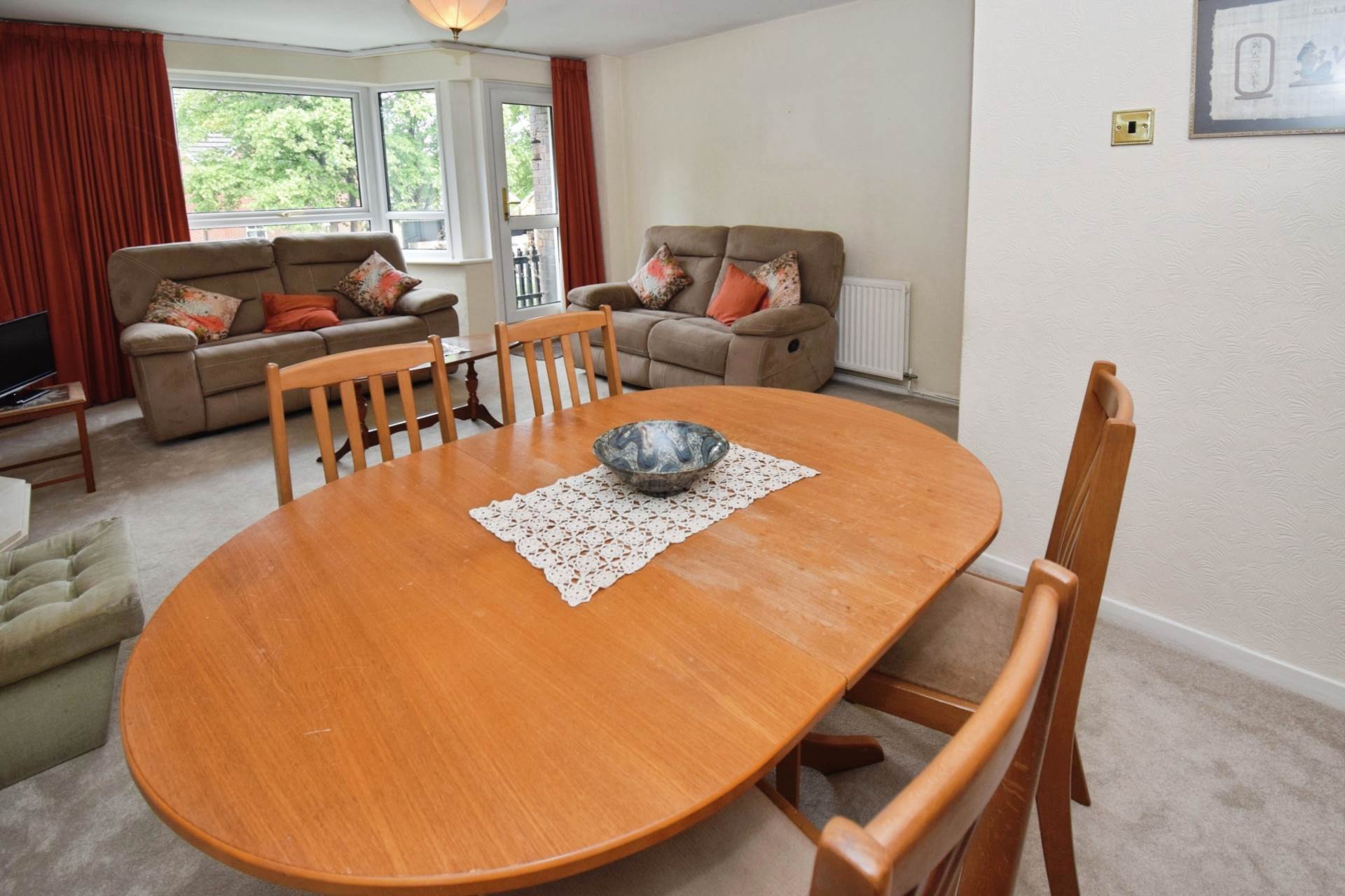 Additional Property Image 2 bedroom Flat for sale in Wirral 8