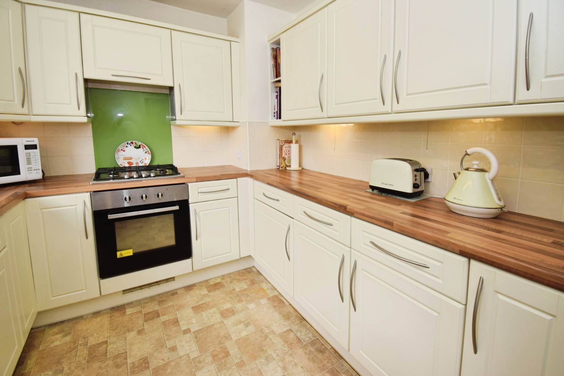 Additional Property Image 2 bedroom Flat for sale in Wirral 12