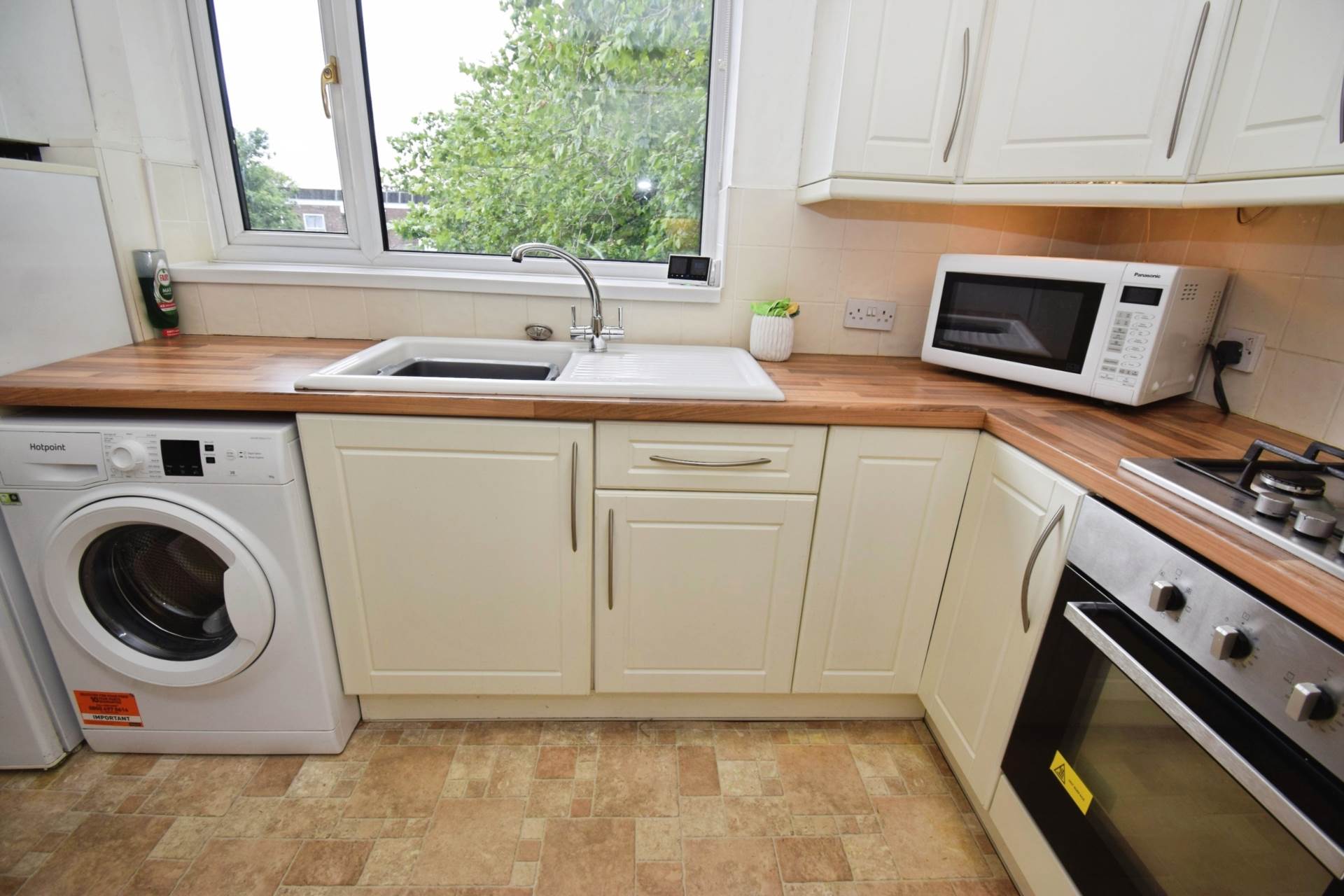 Additional Property Image 2 bedroom Flat for sale in Wirral 13