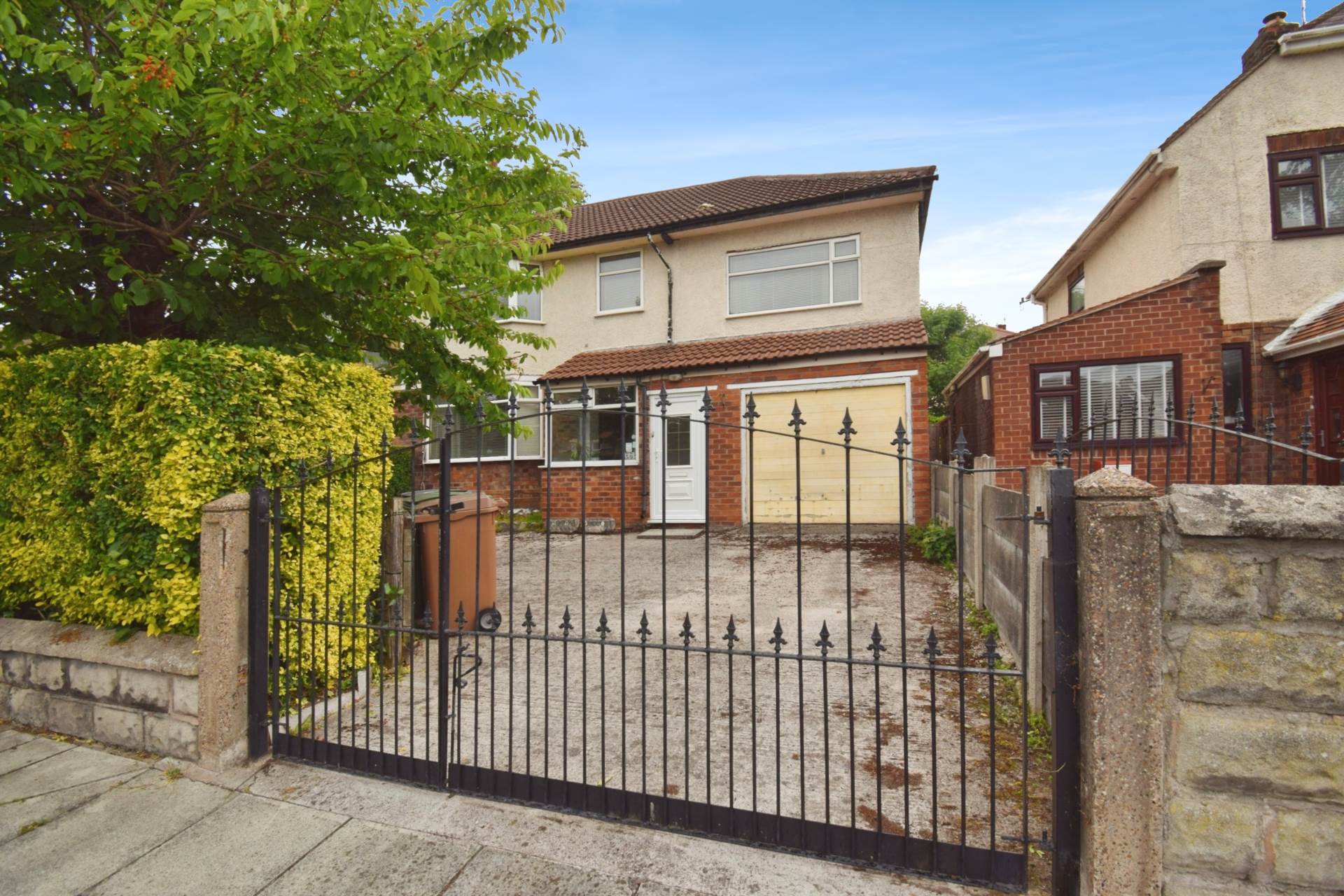 Additional Property Image 4 bedroom Semi Detached for sale in Birkenhead 23