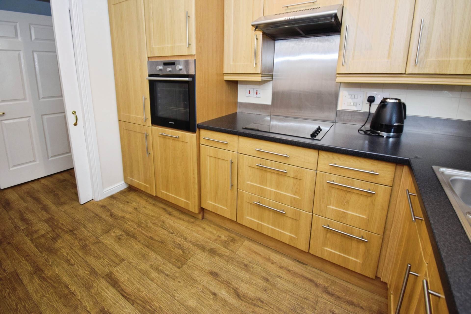 Additional Property Image 2 bedroom Flat for sale in Wirral 10