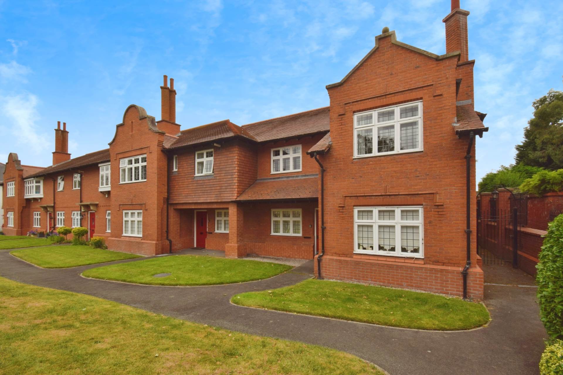 Additional Property Image 2 bedroom Flat for sale in Wirral 21