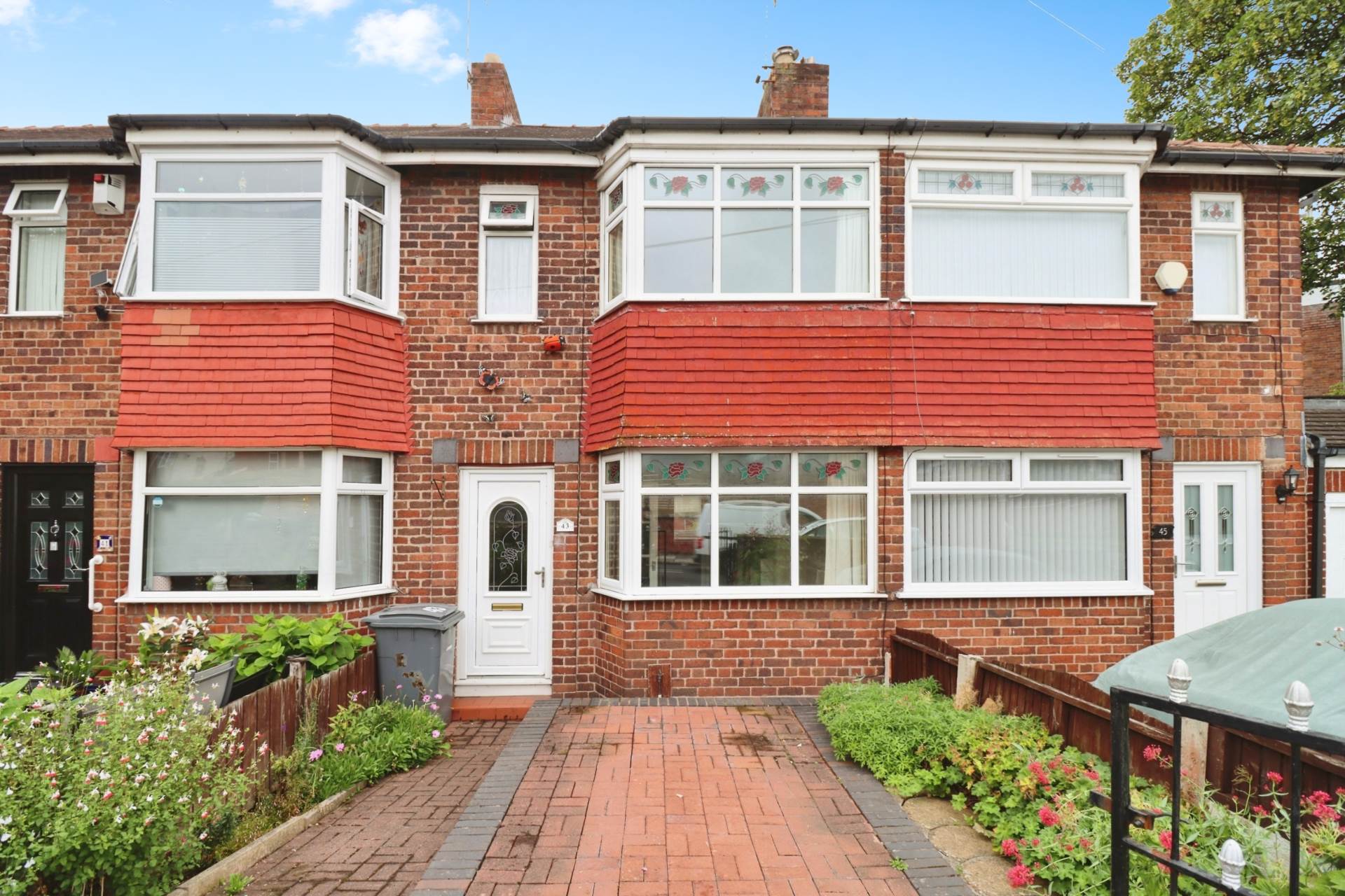 2 bedroom Terraced for sale in Birkenhead
