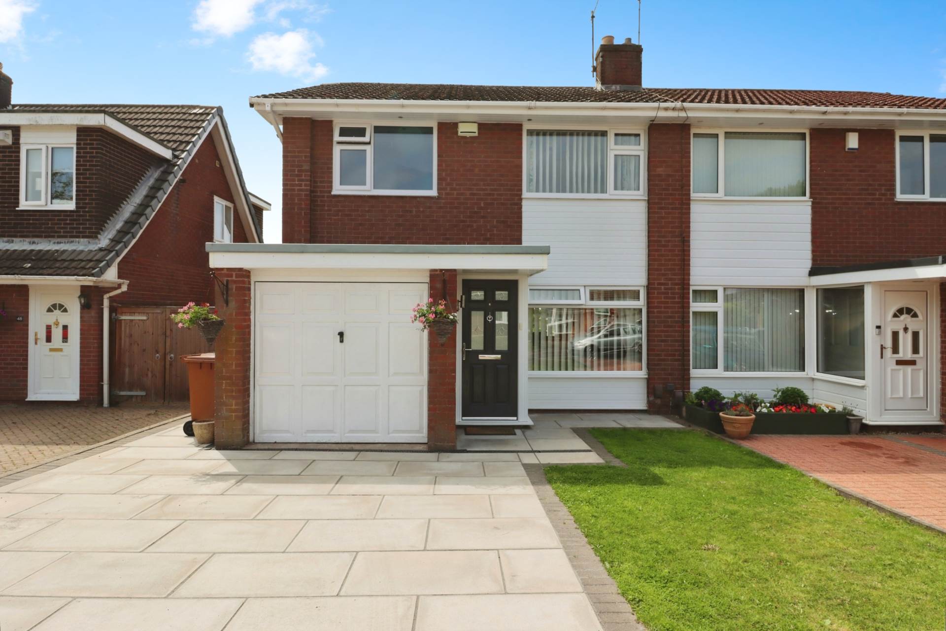 3 bedroom Semi Detached for sale in Wirral