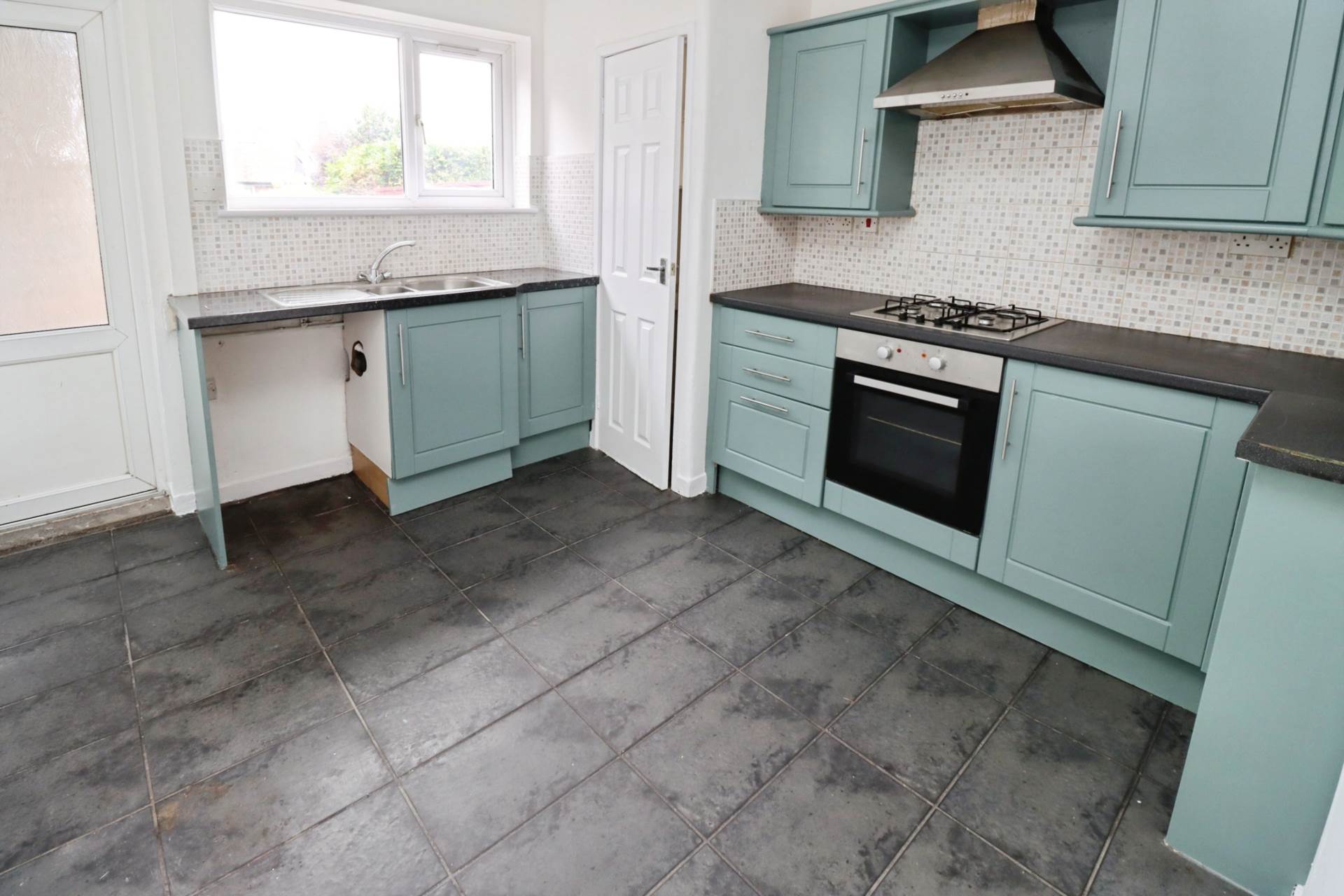 Additional Property Image 3 bedroom End of Terrace for sale in Birkenhead 3