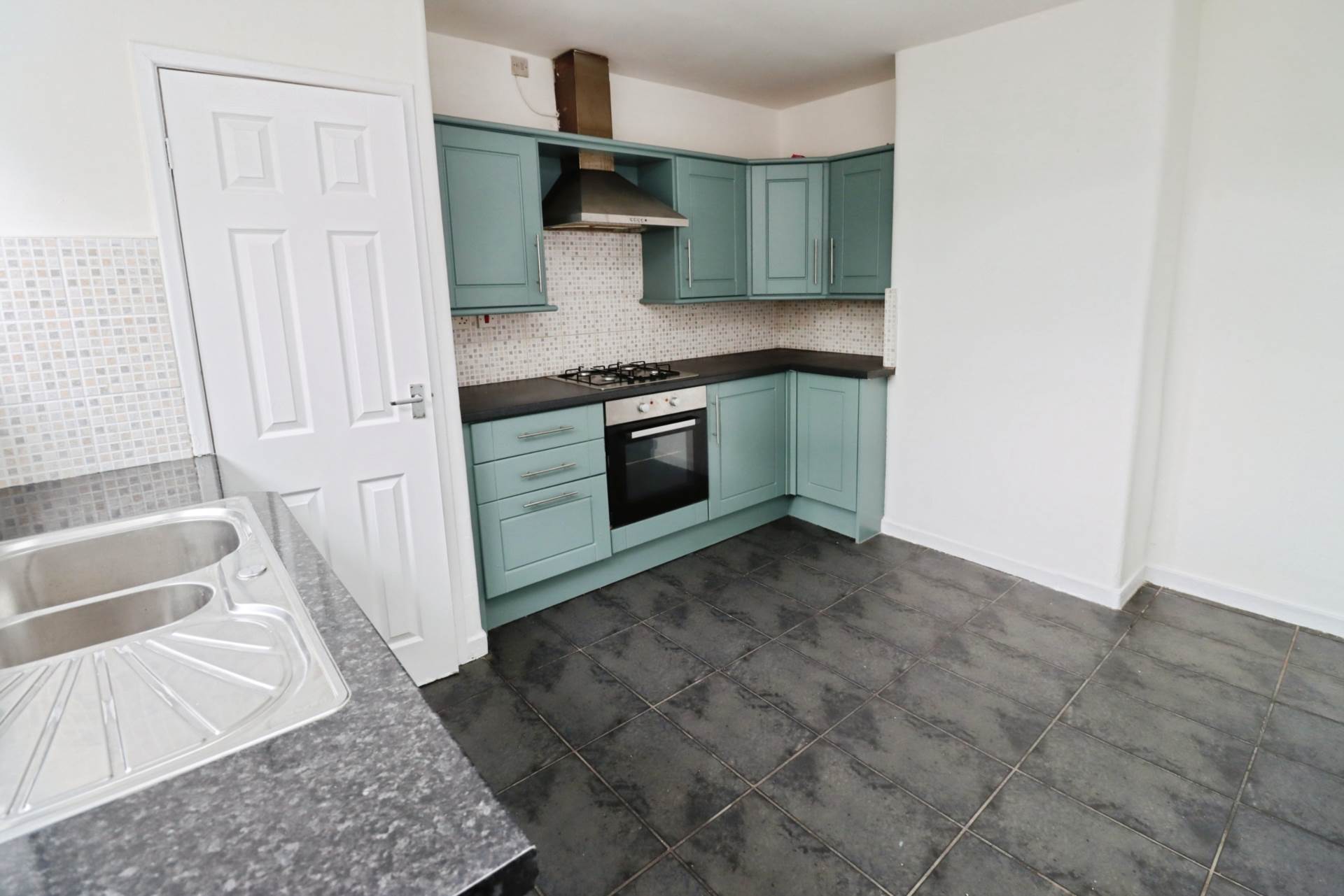 Additional Property Image 3 bedroom End of Terrace for sale in Birkenhead 10