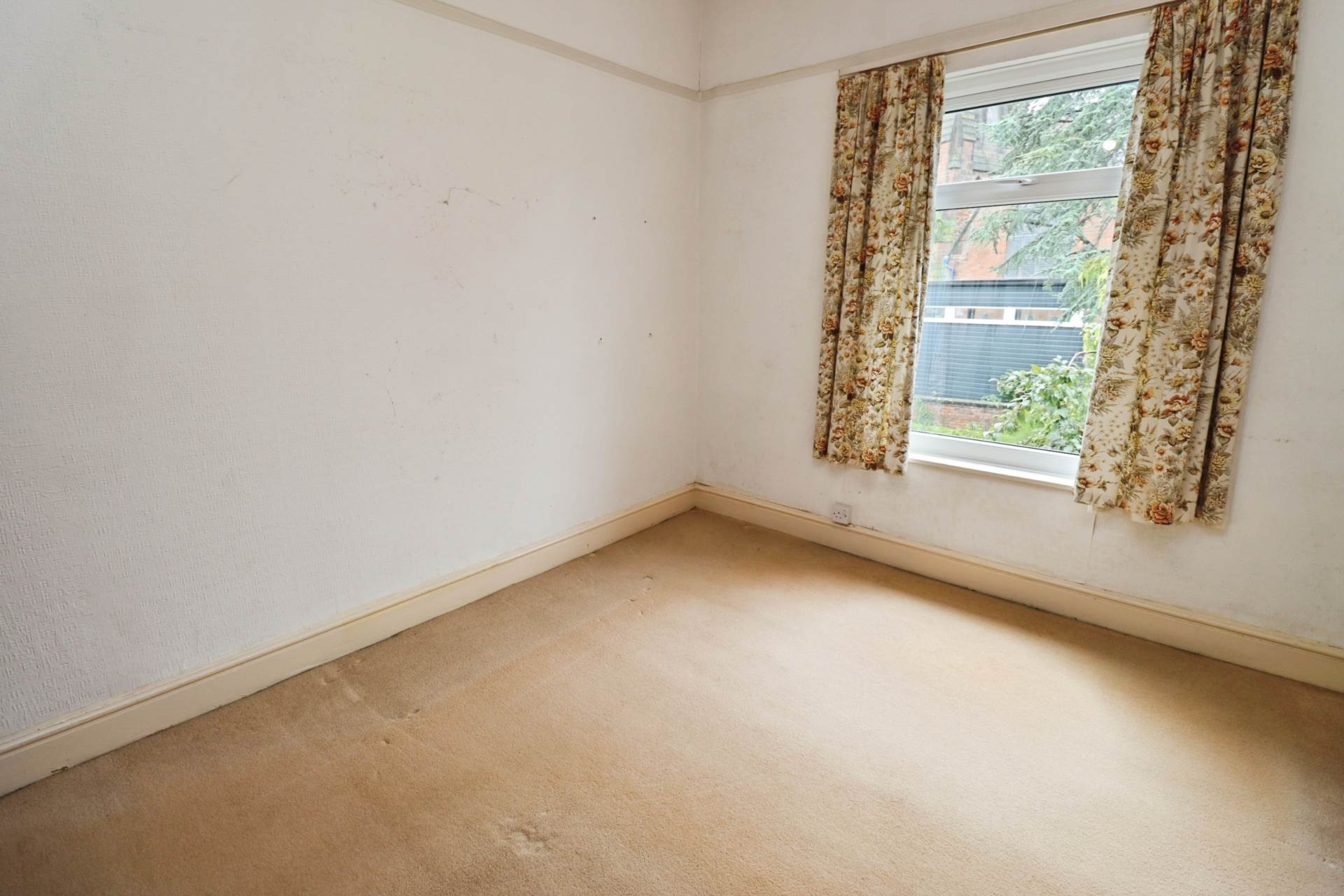 Additional Property Image 4 bedroom Semi Detached for sale in Birkenhead 15