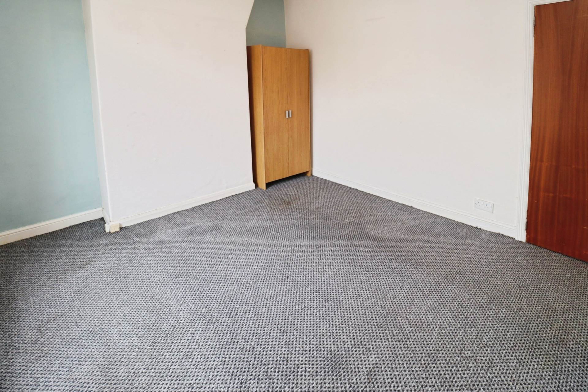Additional Property Image 2 bedroom Terraced for sale in Birkenhead 13