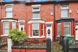 2 bedroom Terraced for sale in Birkenhead