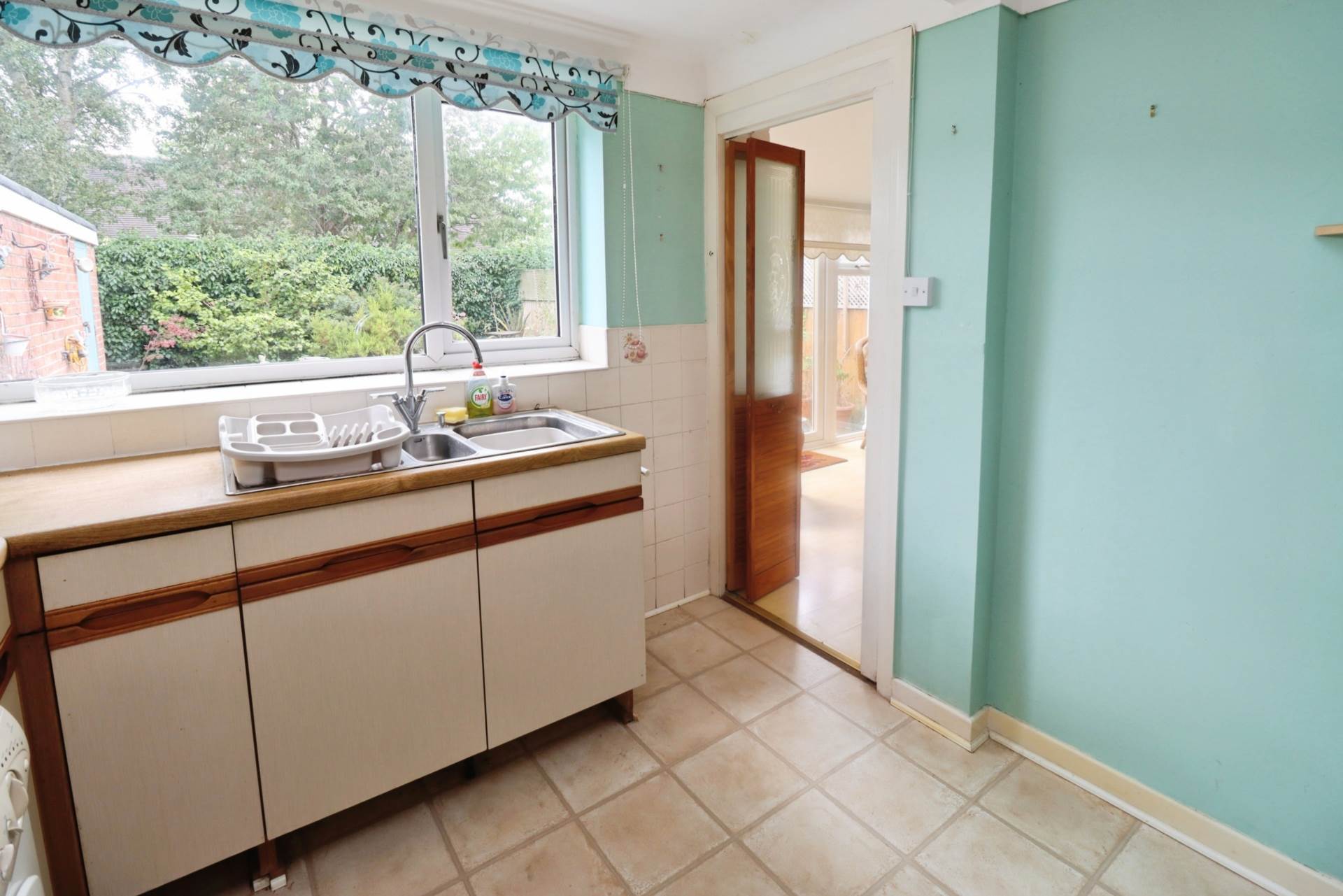 Additional Property Image 2 bedroom Semi Detached Bungalow for sale in Wirral 9