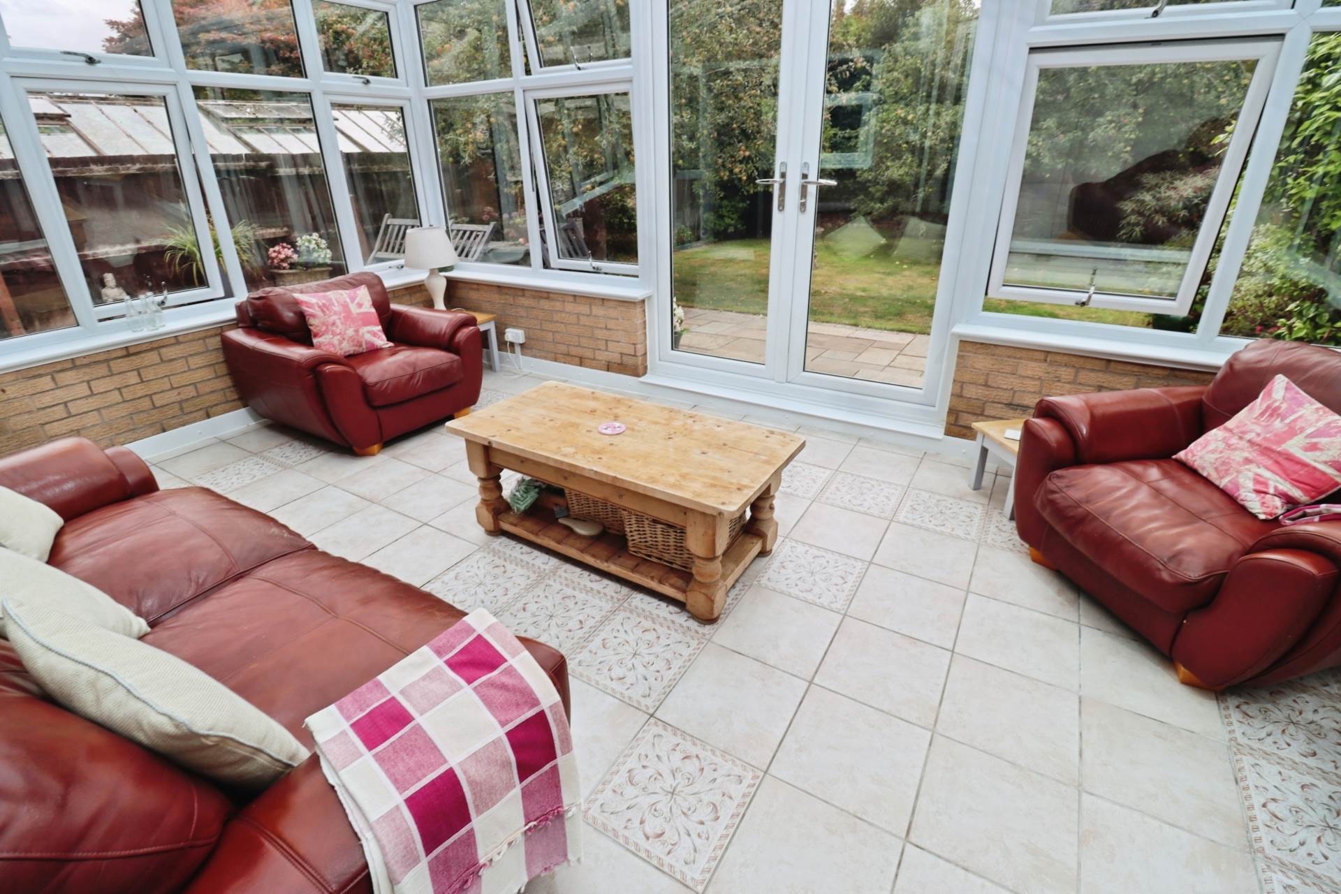 Additional Property Image 2 bedroom Detached Bungalow for sale in Prenton 10