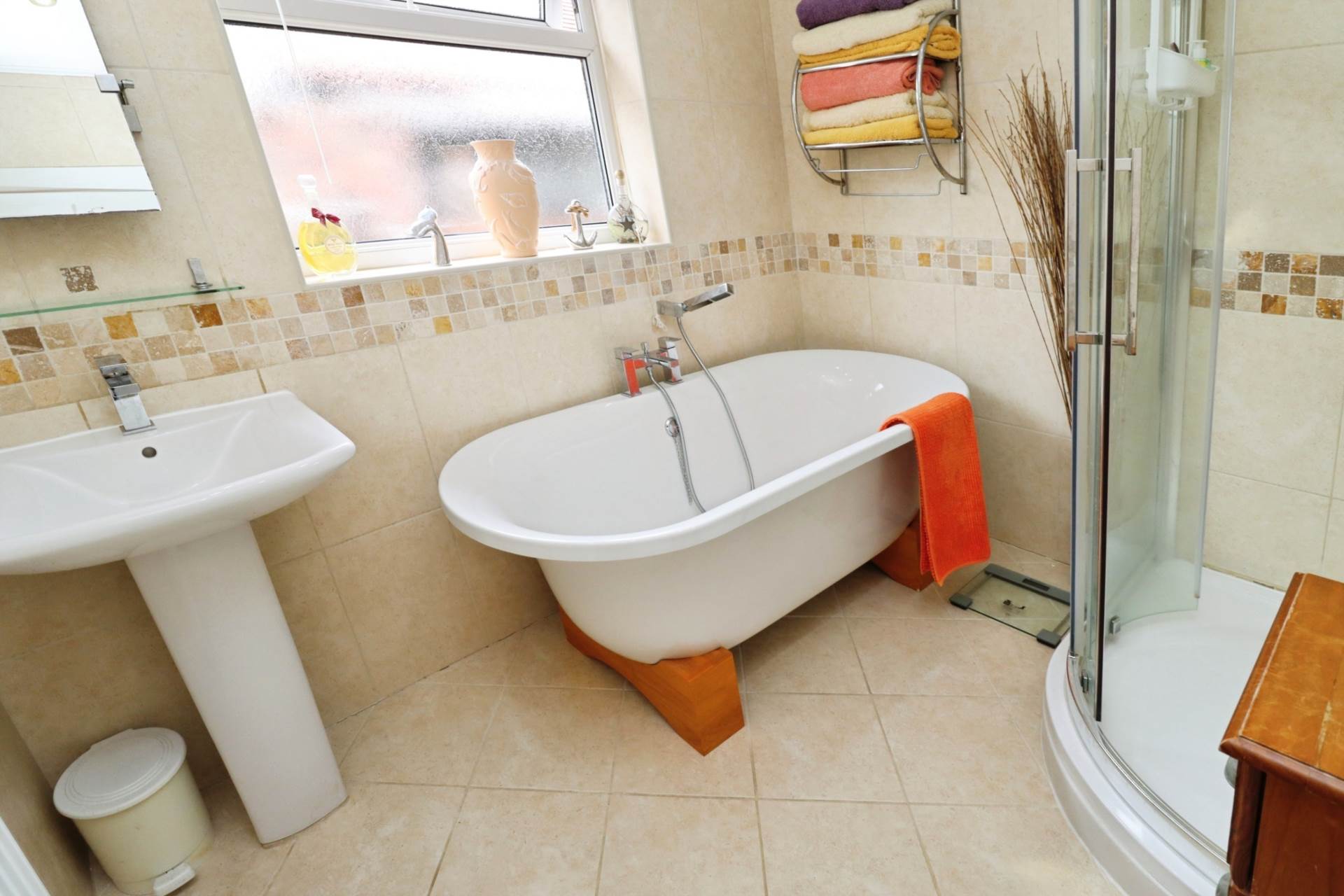 Additional Property Image 2 bedroom Detached Bungalow for sale in Prenton 19