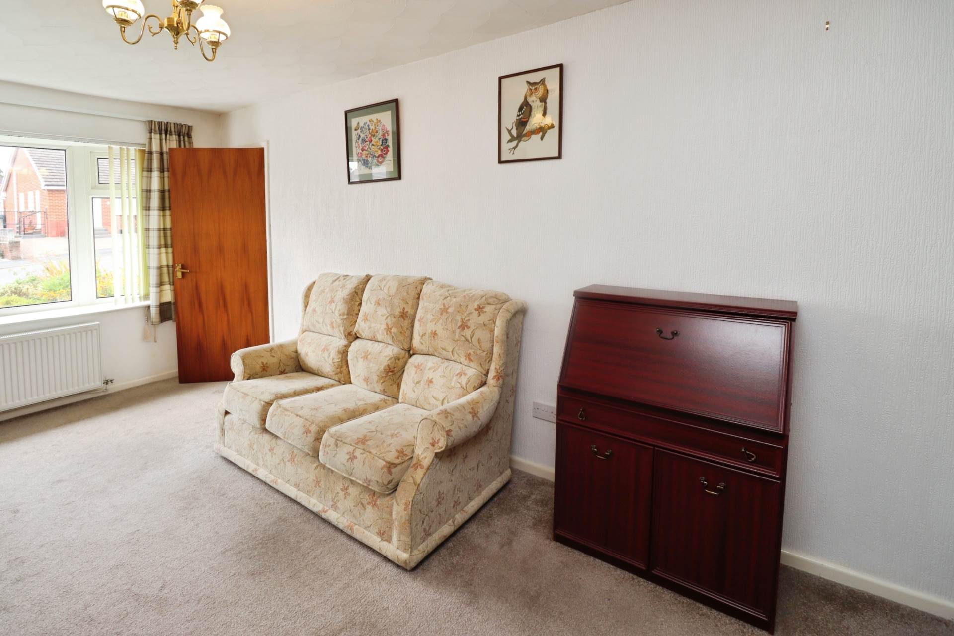 Additional Property Image 2 bedroom Semi Detached Bungalow for sale in Wirral 6
