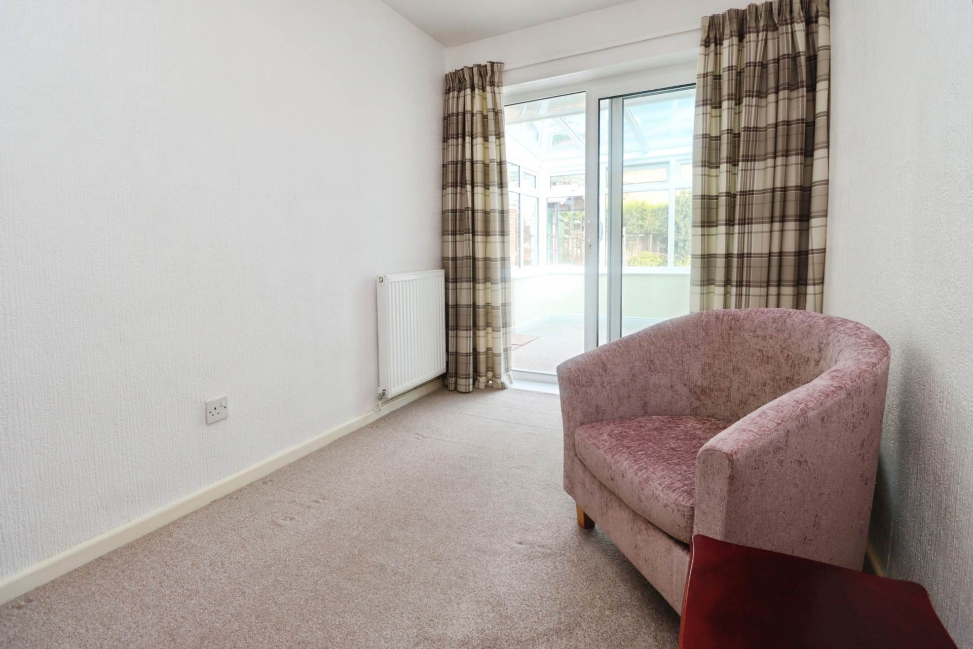 Additional Property Image 2 bedroom Semi Detached Bungalow for sale in Wirral 12