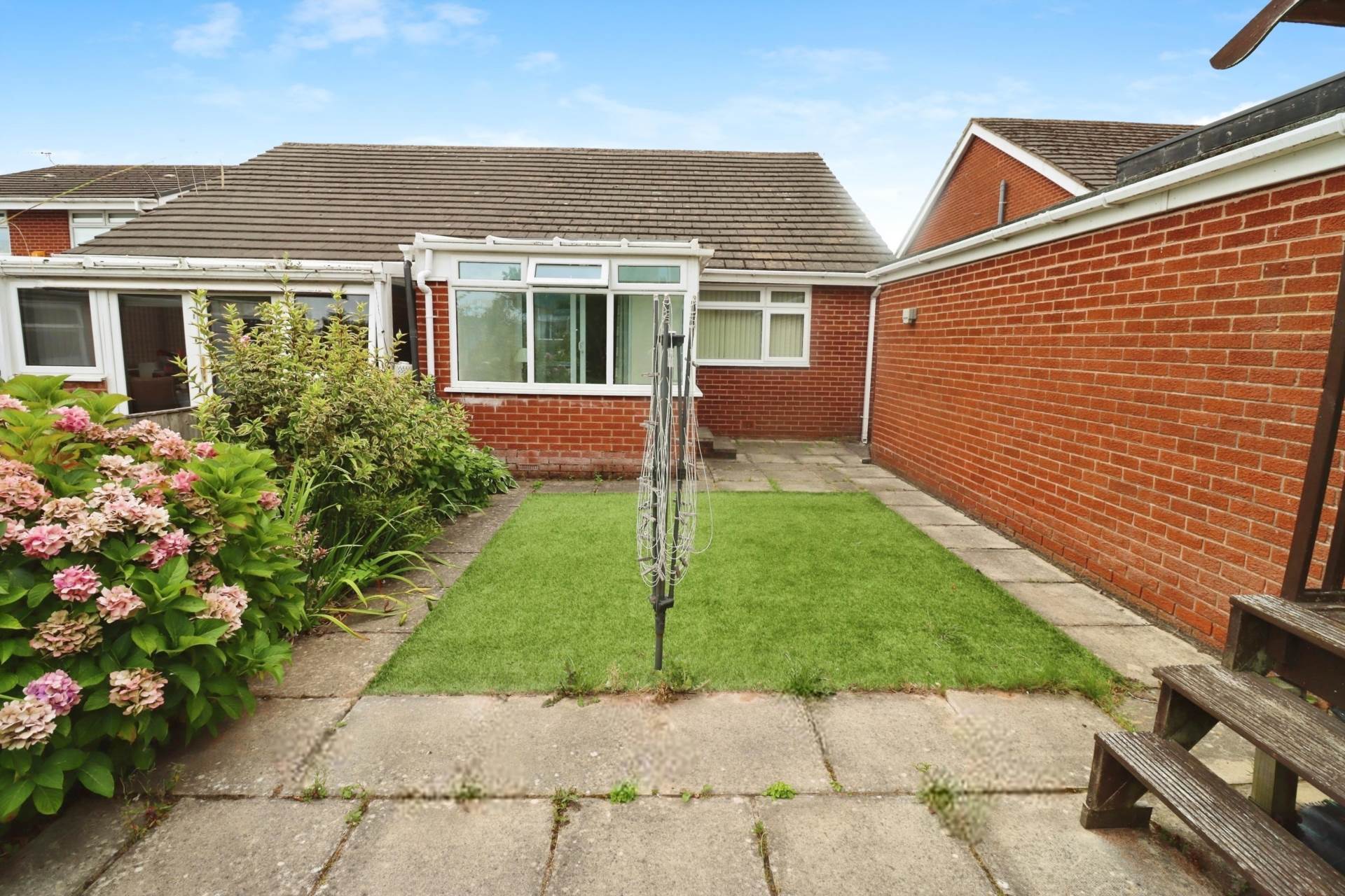 Additional Property Image 2 bedroom Semi Detached Bungalow for sale in Wirral 20