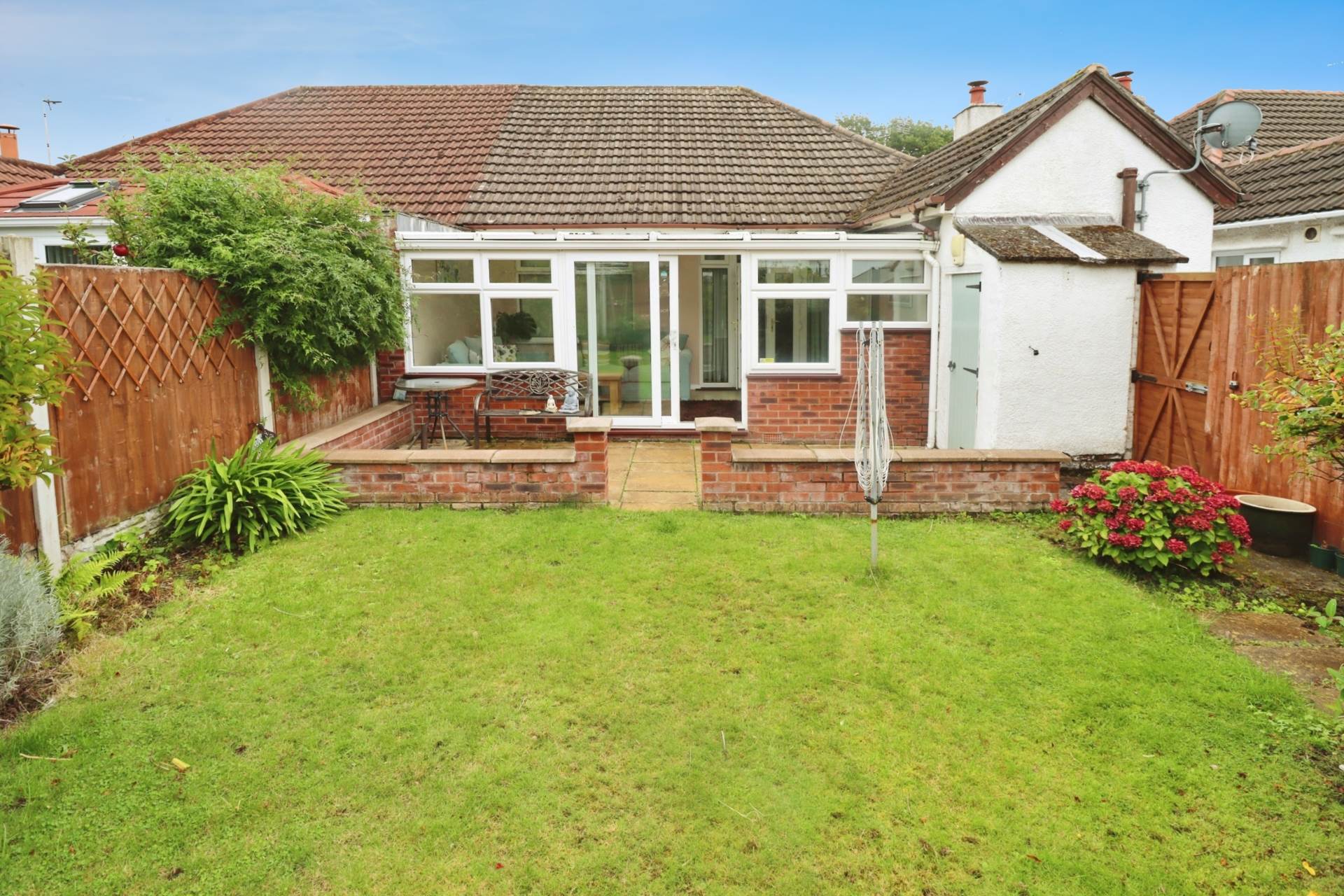 Additional Property Image 2 bedroom Semi Detached Bungalow for sale in Wirral 19