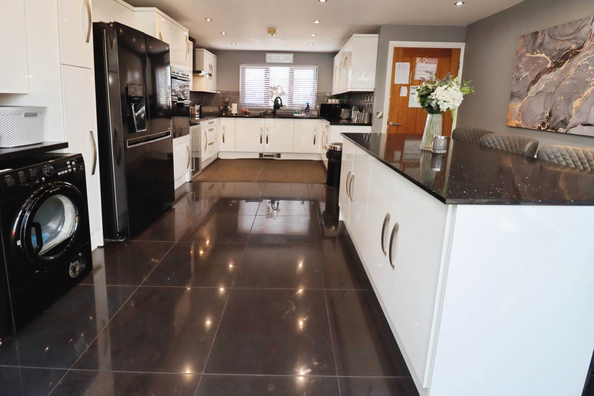 Additional Property Image 6 bedroom Detached for sale in Prenton 9