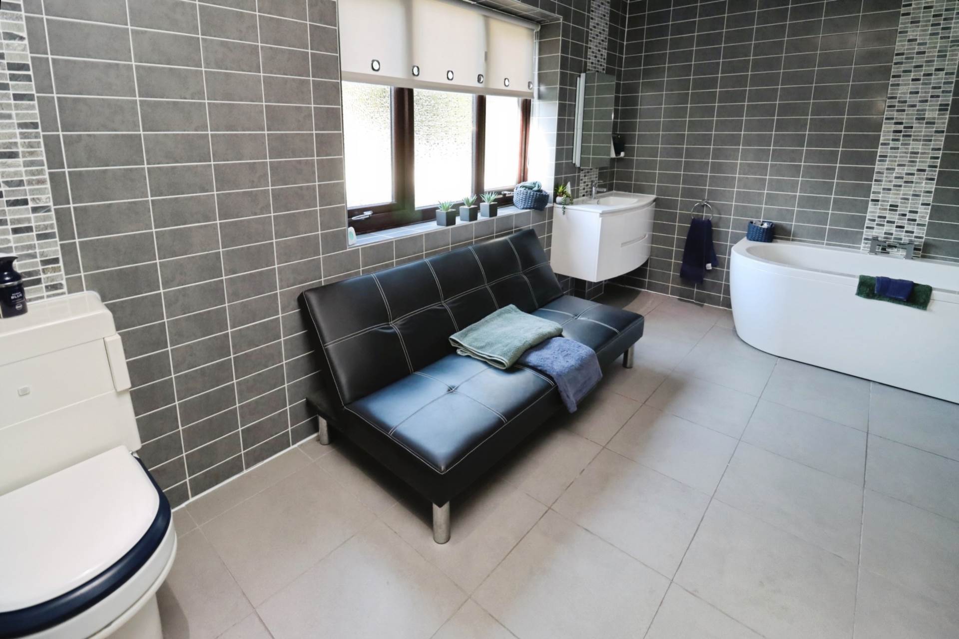 Additional Property Image 6 bedroom Detached for sale in Prenton 20