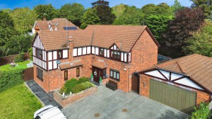 6 bedroom Detached for sale in Prenton